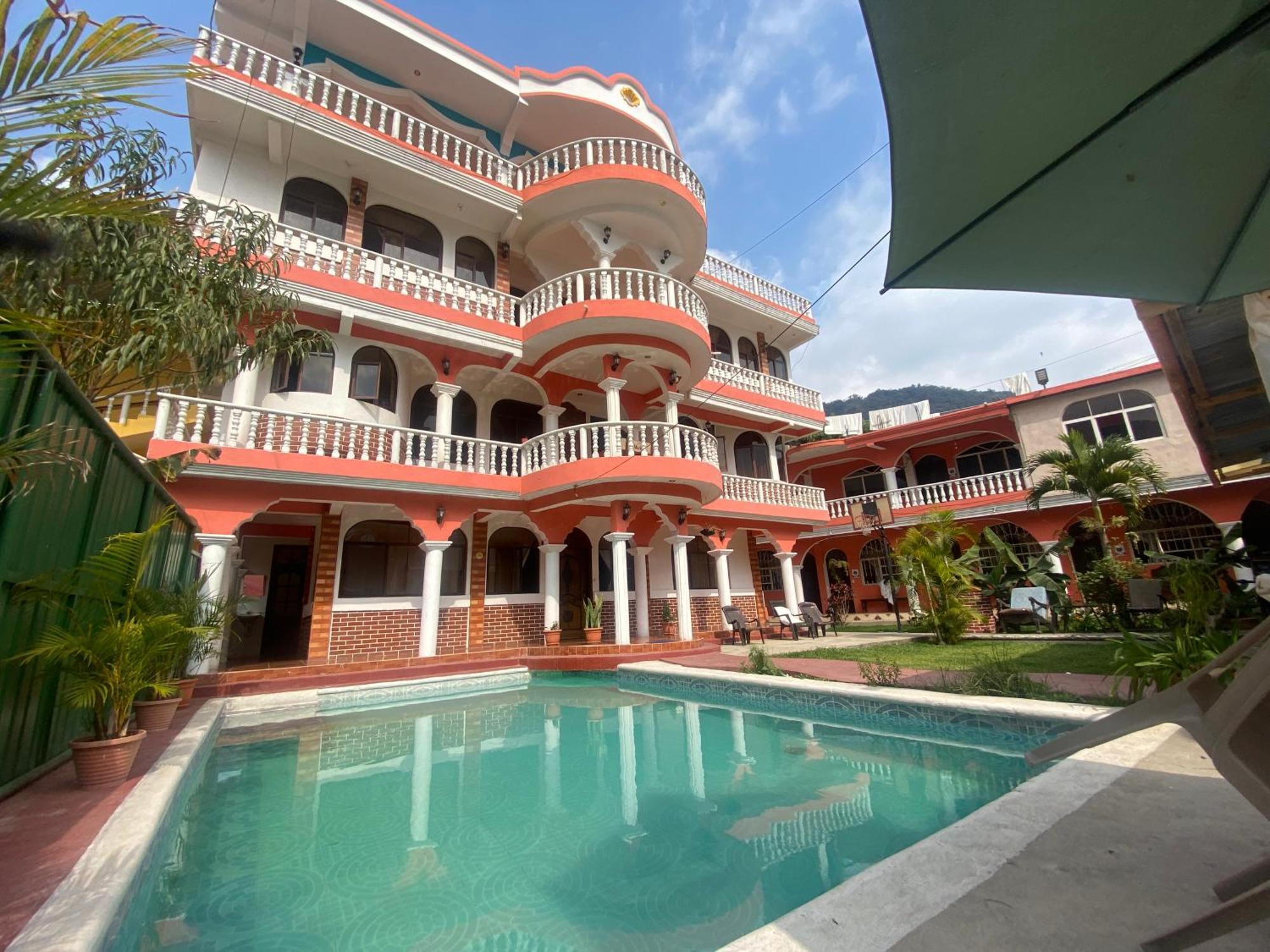 Hotel Posada Gutierrez Panajachel Luaran gambar