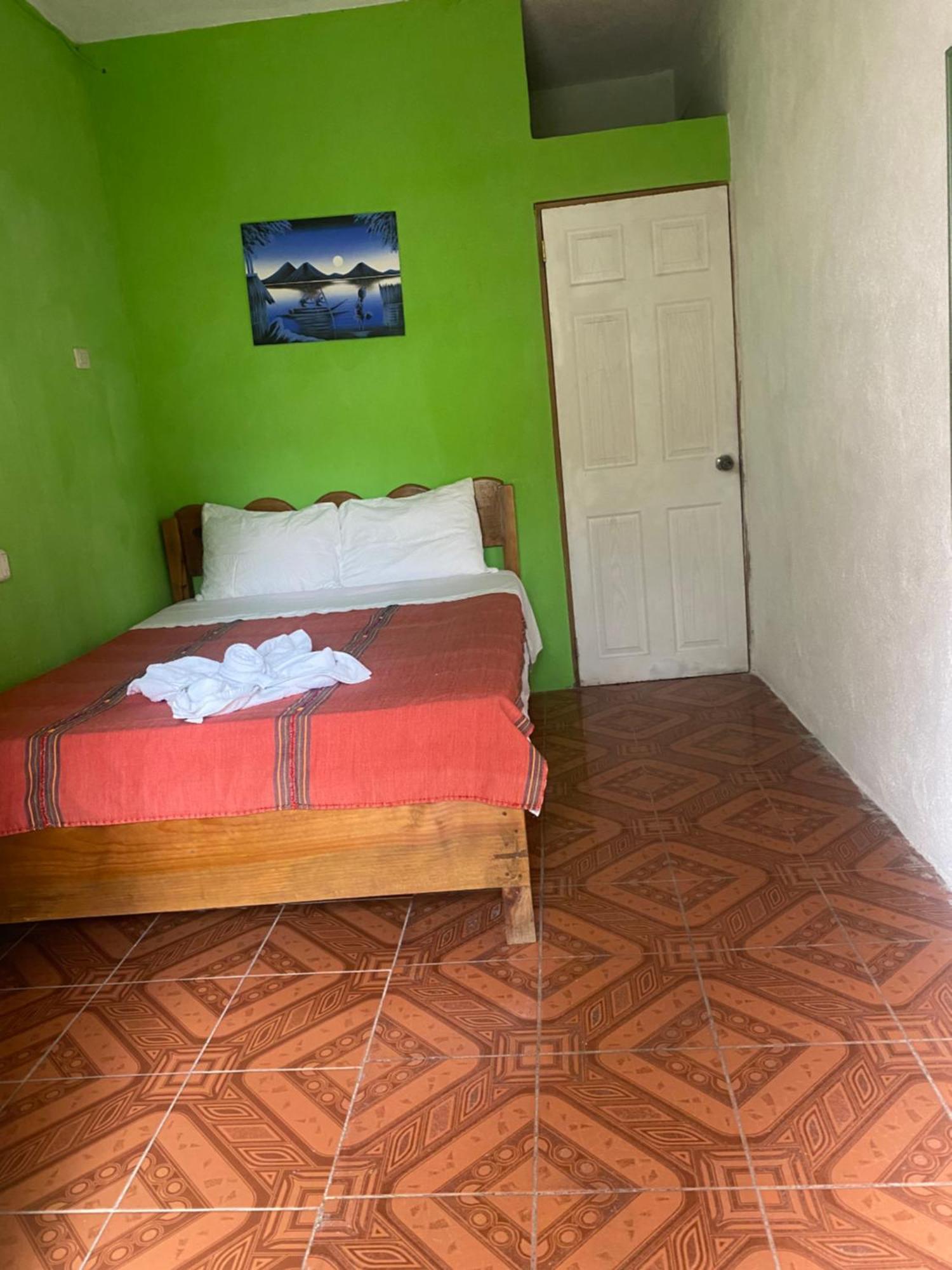 Hotel Posada Gutierrez Panajachel Luaran gambar